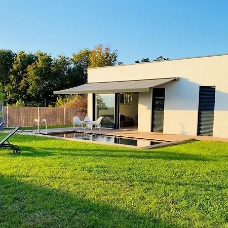 Voo Residence Malecnik Exterior photo